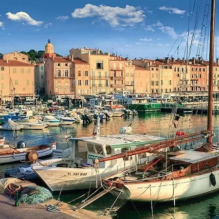 St. Tropez Superbe T4. Centre Ville, A 100m!
